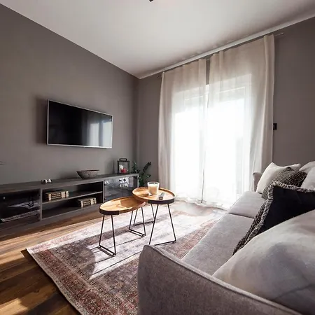 Dorotea's Place Apartment *