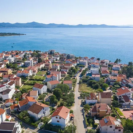 Dorotea's Place Apartment *